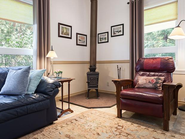 Photo 4 for Cozy Country Bungalow