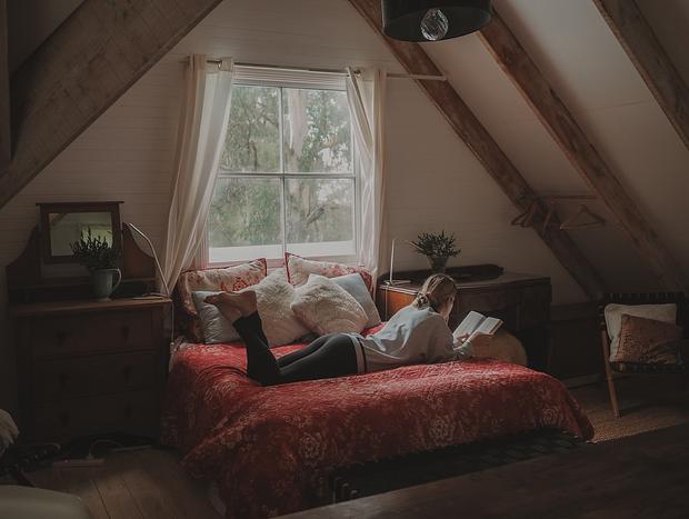 Photo 11 for A Cosy, Autumnal Cabin in the Southern Highlands