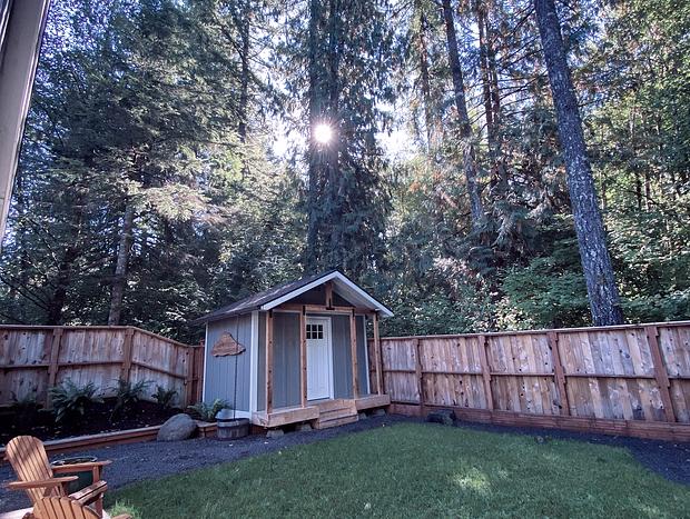 Photo 38 for The Mt. Hood Manor - Woodsy Luxury By The River