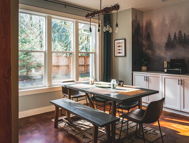 Photo 10 for The Mt. Hood Manor - Woodsy Luxury By The River