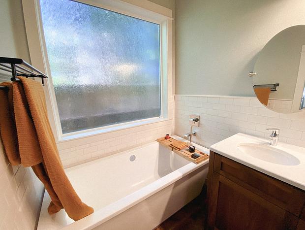 Photo 29 for The Mt. Hood Manor - Woodsy Luxury By The River