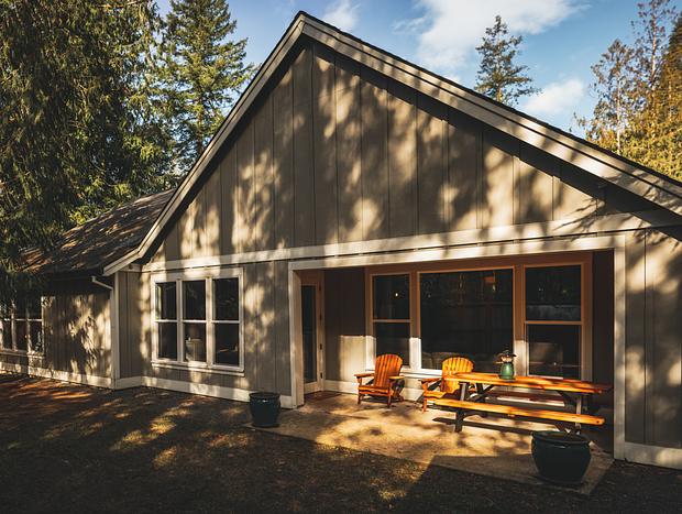 Photo 40 for The Mt. Hood Manor - Woodsy Luxury By The River