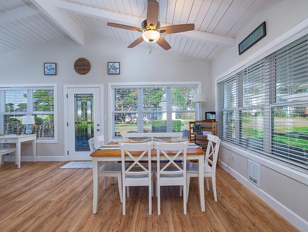 Photo 10 for Dog & Family Friendly - Cozy Fireplace & 1 Min To Beach