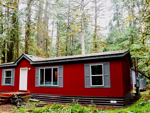Photo 31 for Quiet House in the Forest near Mt Hood