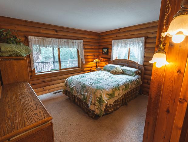 Photo 8 for Hummingbird Hill Haven