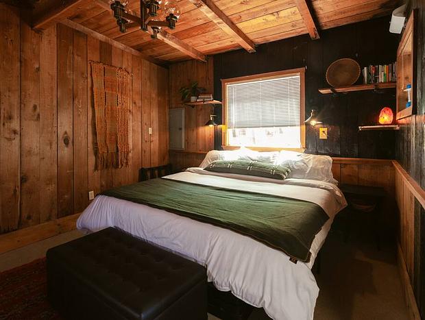 Photo 16 for Nestled in the Pines Lakefront Retreat with Kayak