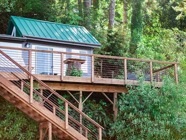 Photo 4 for Secluded Lakefront Mini-Cabin With Paddleboards