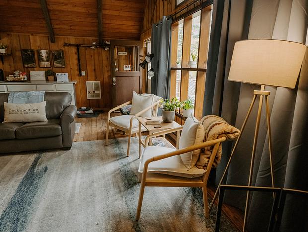 Photo 7 for Cozy Hillside Cabin in Packwood