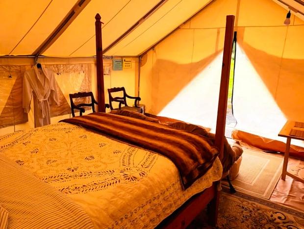 Photo 4 for Private Luxury Glamping - Swimming Pool/Hot Tub