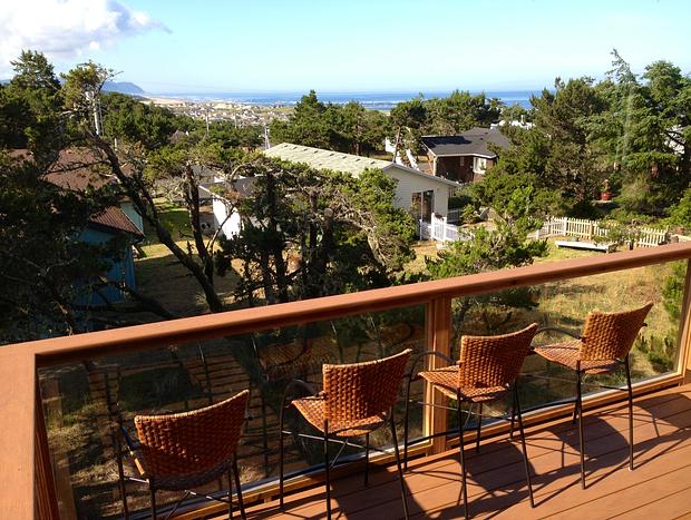 Photo 7 for Ocean View Treehouse