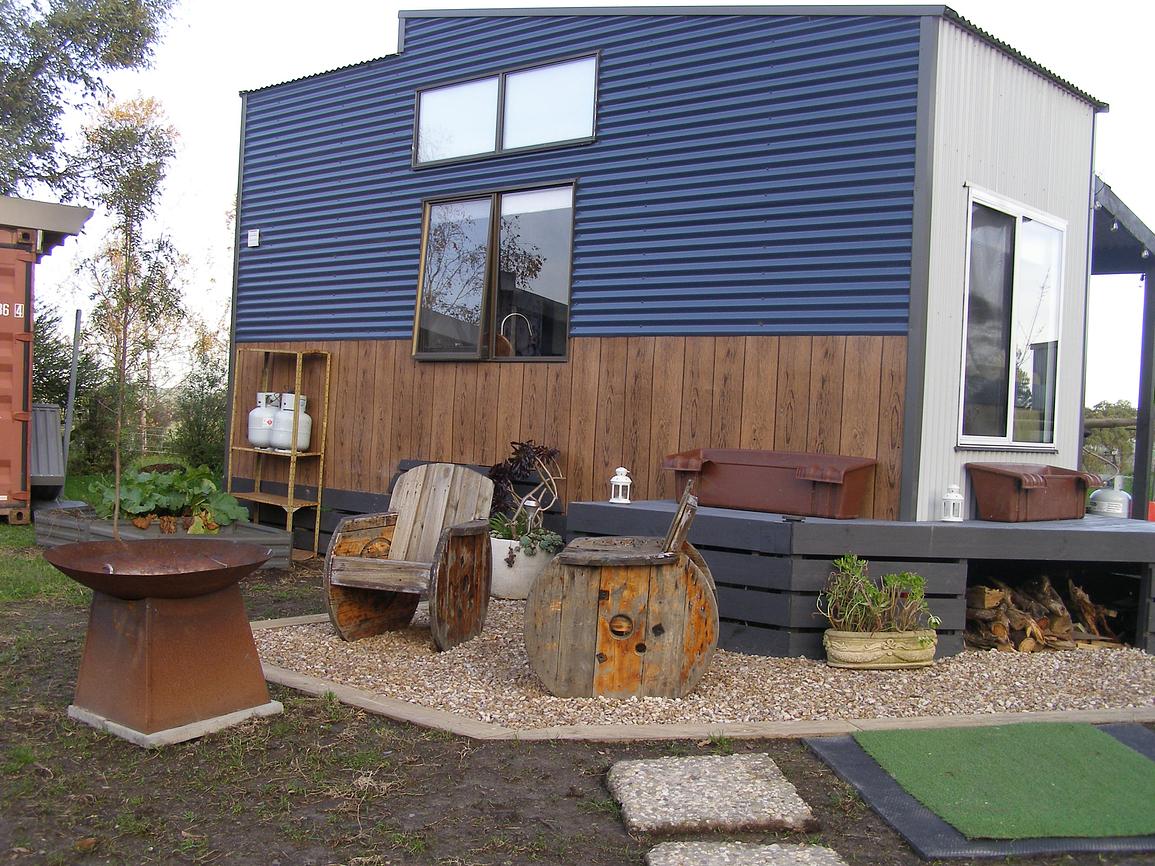 Chevy Tiny Home Wodalla Nyora, Loch on Rail Trail Tiny house for