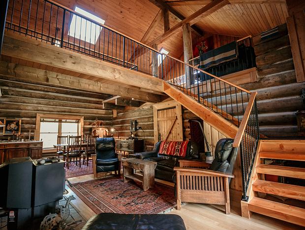 Photo 7 for Luxurious Log Cabin on a Vineyard!