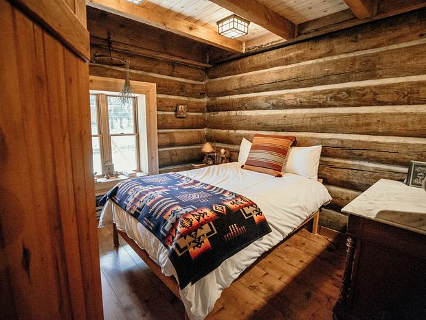 Photo 17 for Luxurious Log Cabin on a Vineyard!