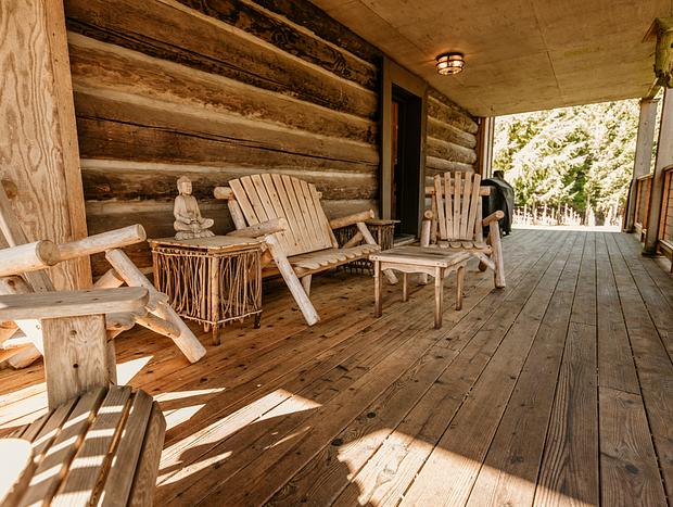 Photo 21 for Luxurious Log Cabin on a Vineyard!
