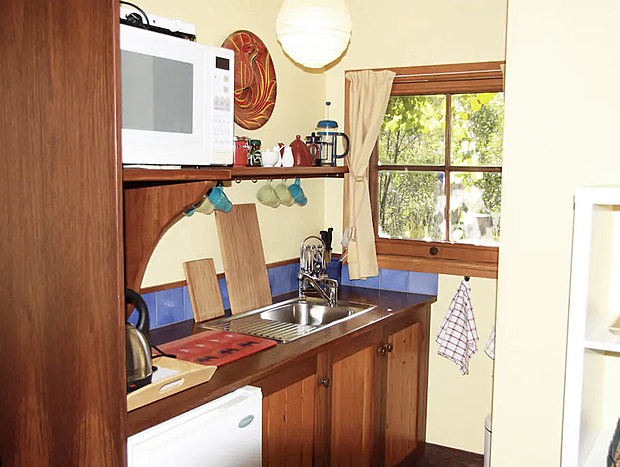 Photo 4 for Candlebark Retreat