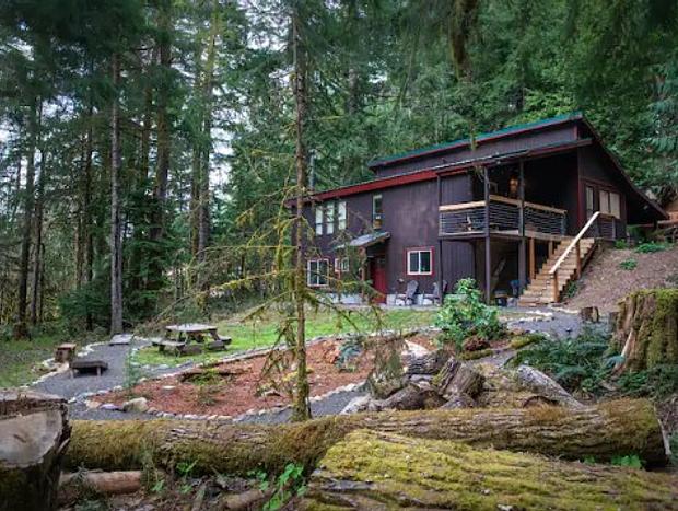 Photo 4 for Woodland Cabin Rental with a Cedar Hot Tub and Sauna in Packwood