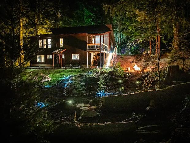 Photo 5 for Woodland Cabin Rental with a Cedar Hot Tub and Sauna in Packwood