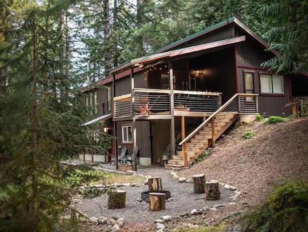 Photo 6 for Woodland Cabin Rental with a Cedar Hot Tub and Sauna in Packwood