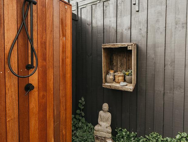 Photo 4 for Outdoor Bath Relaxation