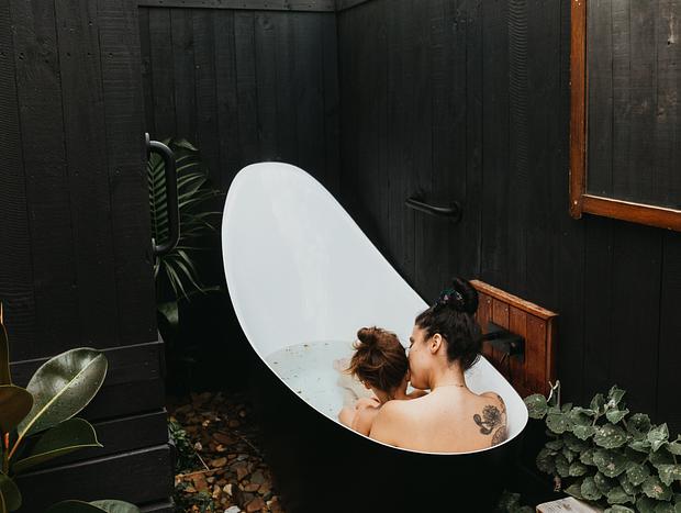 Photo 6 for Outdoor Bath Relaxation