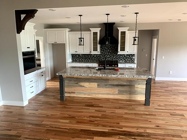 Photo 12 for Rustic Modern Custom Home Getaway with Views