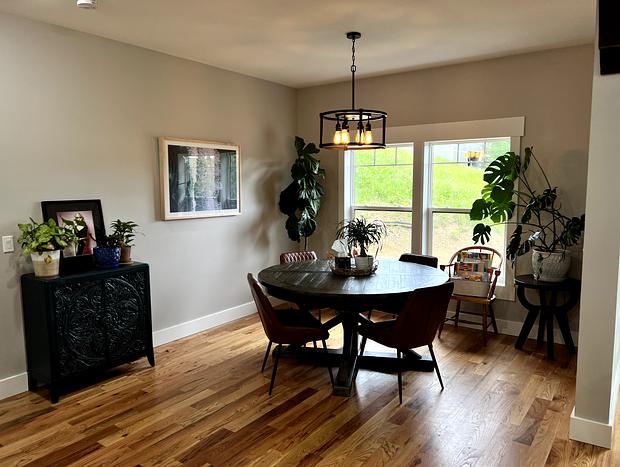 Photo 11 for Rustic Modern Custom Home Getaway with Views