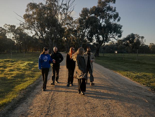 Photo 3 for Walk to Murray River