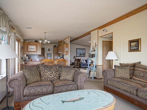 Photo 8 for Boutique Cottage - Intimately Private with Hot Tub