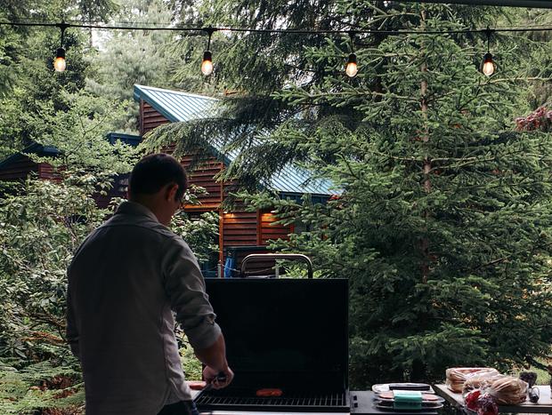 Photo 11 for Adventurous, Cozy Moments in Rainier Cabin