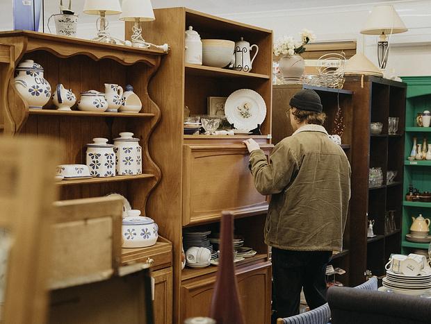 Photo 1 for Bargain Hunting at the Community Centre