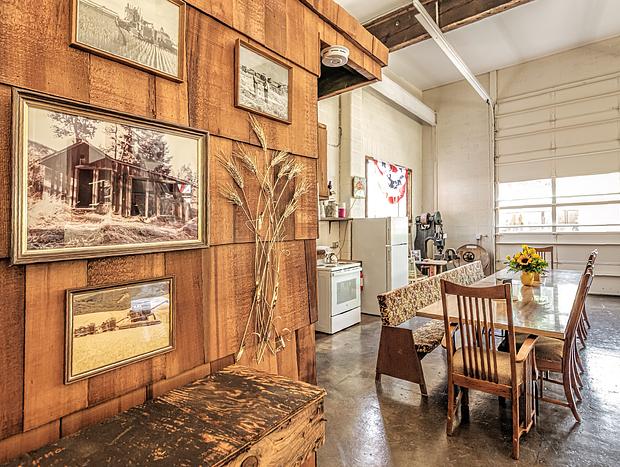 Photo 6 for The Shop on Historic Farm