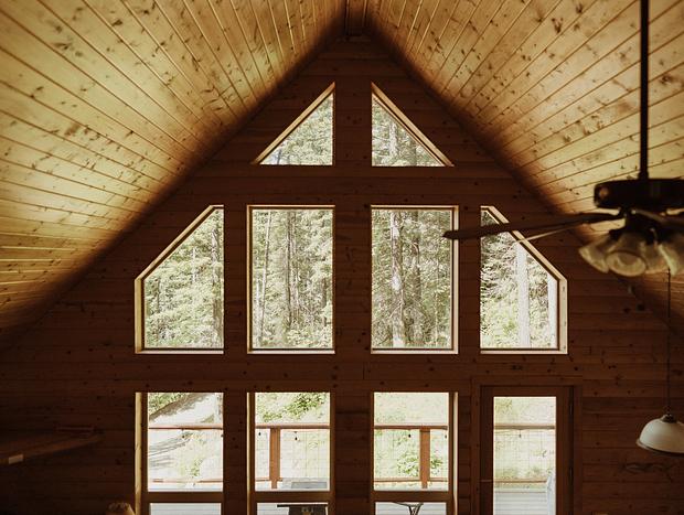 Photo 6 for A Secluded Cabin by the Lake