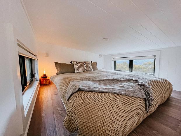 Photo 9 for The Crest - A Tiny House with a Big View