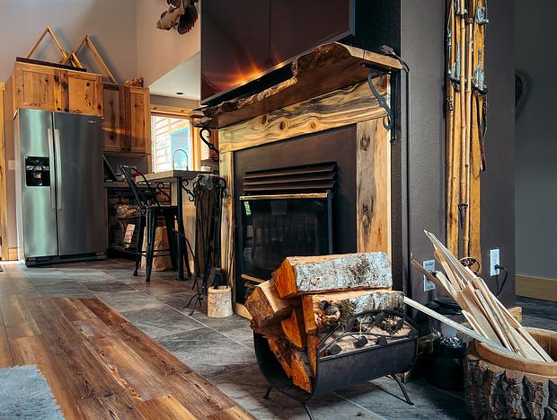 Photo 4 for Adventurous, Cozy Moments in Rainier Cabin