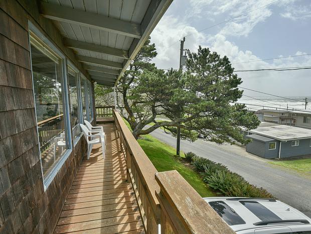 Photo 5 for Ocean Creek Haus - Ocean Views & Babbling Creek