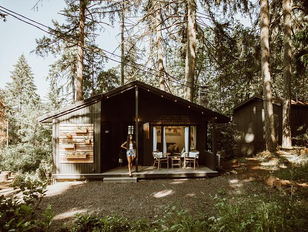 Photo 11 for Tiny Home Forest Escape