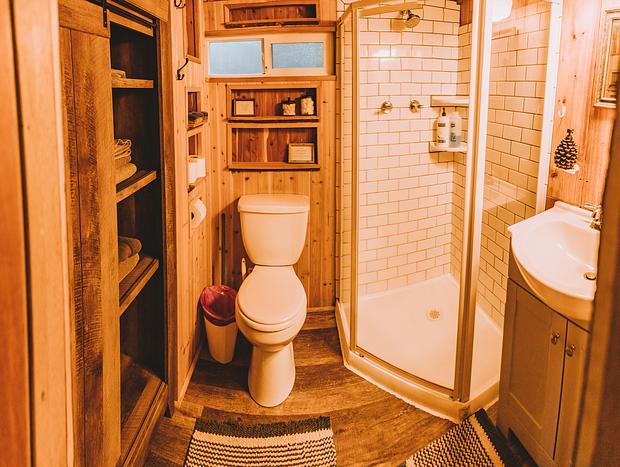 Photo 8 for Rustic Cabin Escape Near Mt Hood