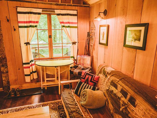 Photo 5 for Rustic Cabin Escape Near Mt Hood