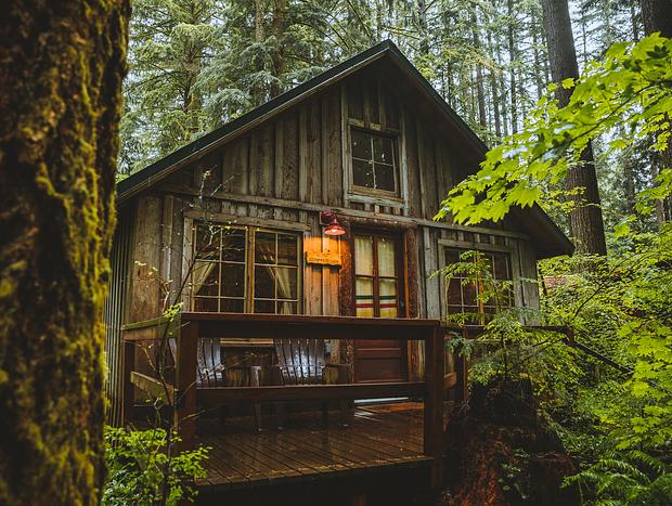 Photo 10 for Rustic Cabin Escape Near Mt Hood