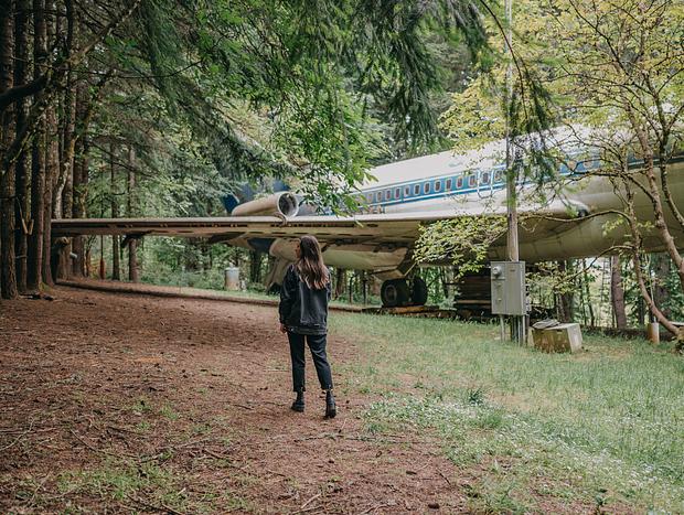 Photo 3 for Airplane Home in the Forest