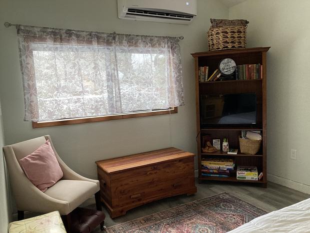 Photo 5 for Cozy Base Camp For Your Adventures In The Gorge