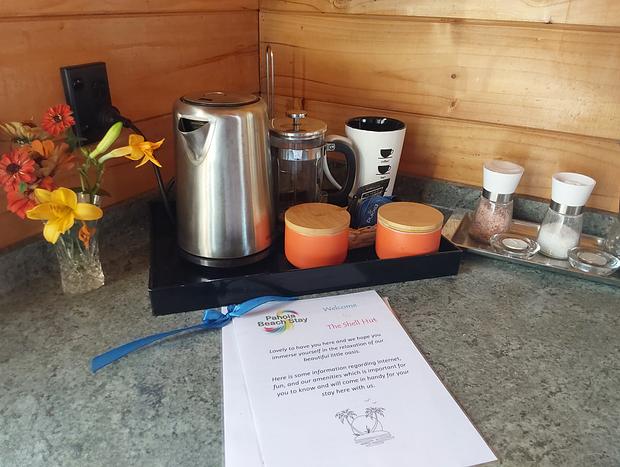 Photo 15 for Pahoia Beachstay - The Shell Hut