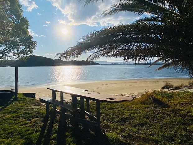 Photo 33 for Pahoia Beachfront Cabins