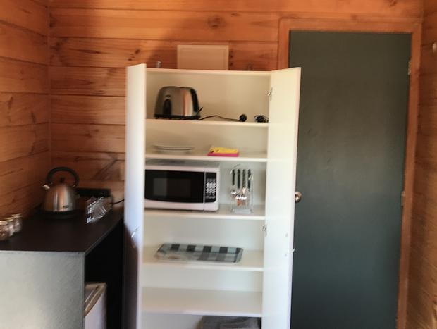 Photo 12 for Pahoia Beachfront Cabins