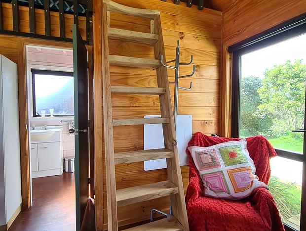 Photo 14 for Pahoia Beachfront Cabins