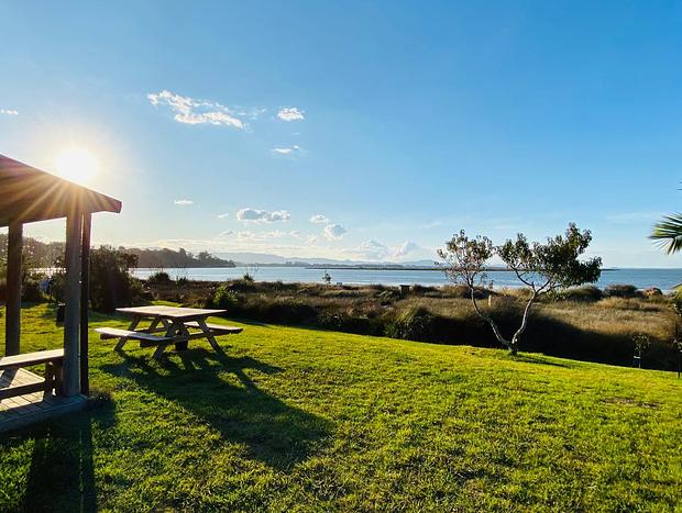 Photo 50 for Pahoia Beachfront Cabins