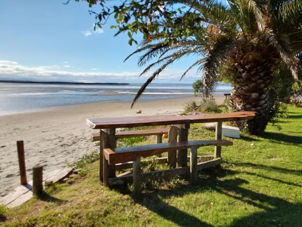 Photo 51 for Pahoia Beachfront Cabins