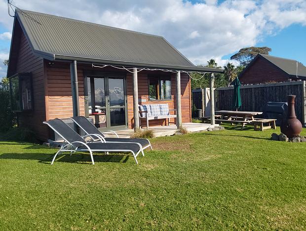 Photo 55 for Pahoia Beachfront Cabins