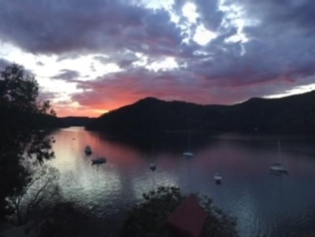 Photo 14 for The Deckhouse, Cottage Point -Couples Retreat