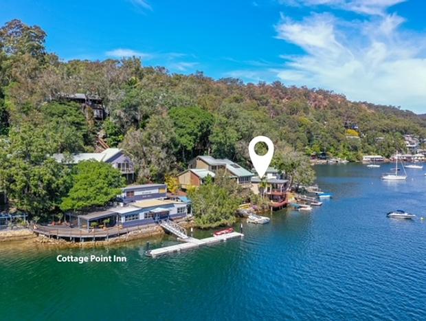 Photo 7 for The Deckhouse, Cottage Point -Couples Retreat